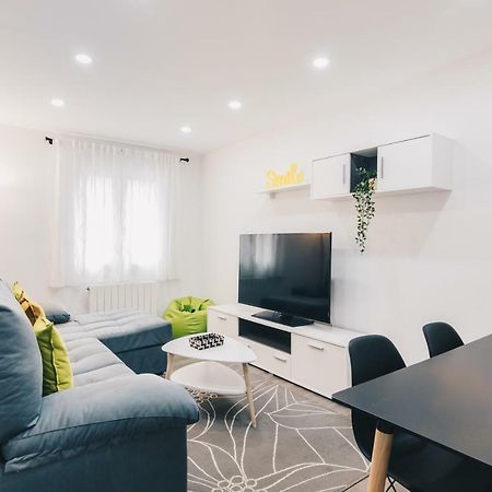 Aiara Apartment By People Rentals ビルバオ エクステリア 写真